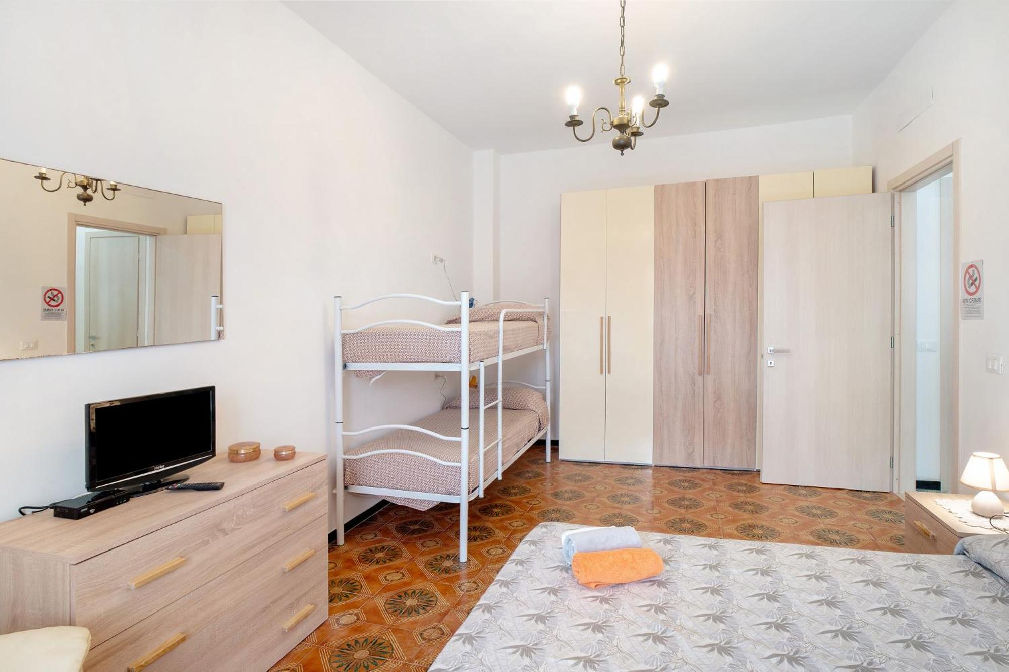アルベンガLa Casa Dei Nonniアパートメント エクステリア 写真