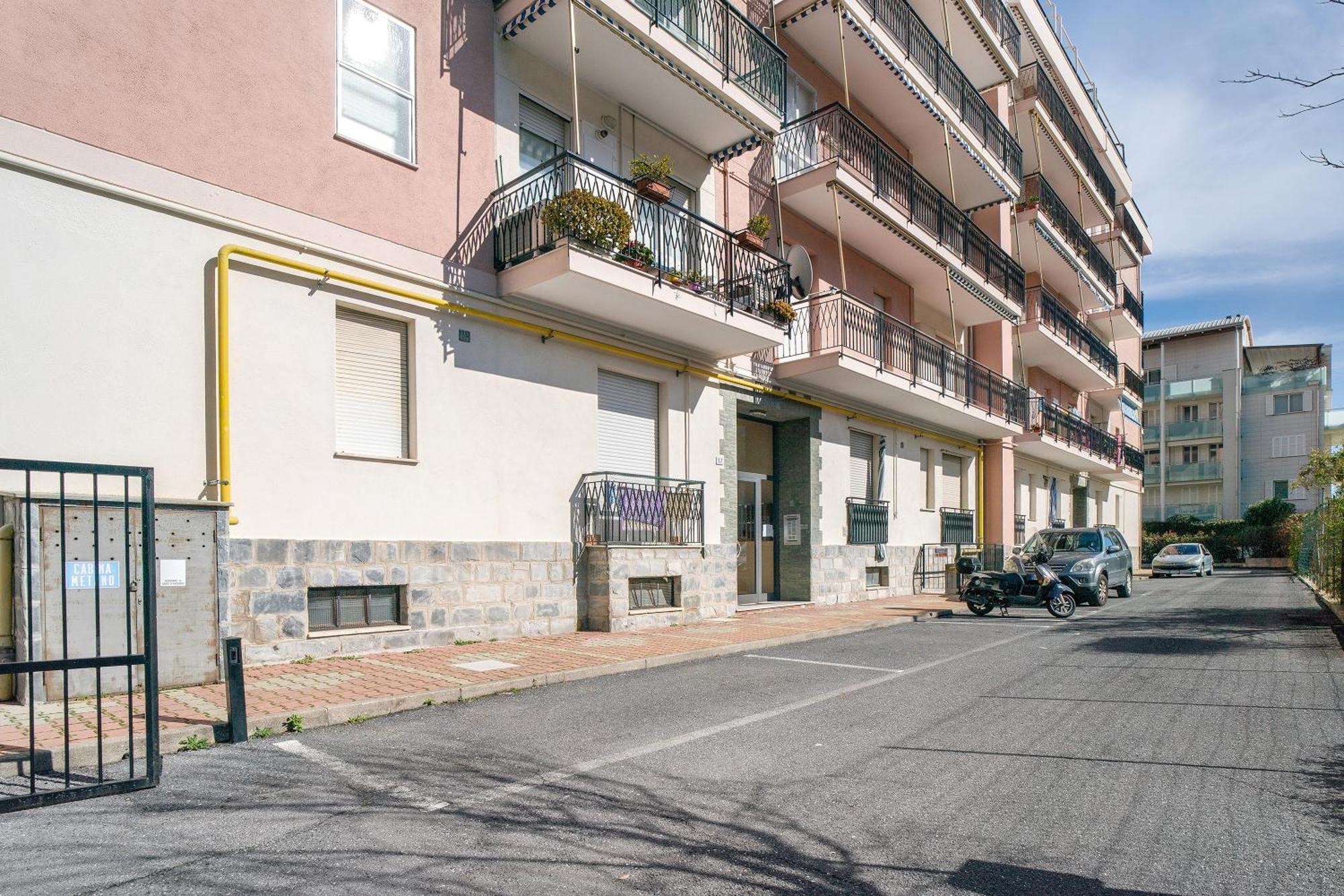 アルベンガLa Casa Dei Nonniアパートメント エクステリア 写真
